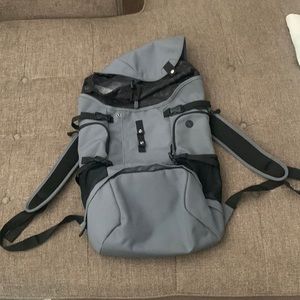 ASICS backpack rarely used in great condition.